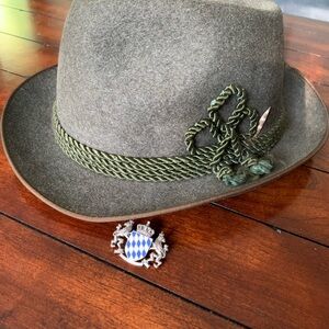 Classic Vintage (1960’s) Green Fedora Hat